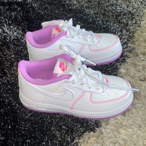 Size 10C Sneakers never worn